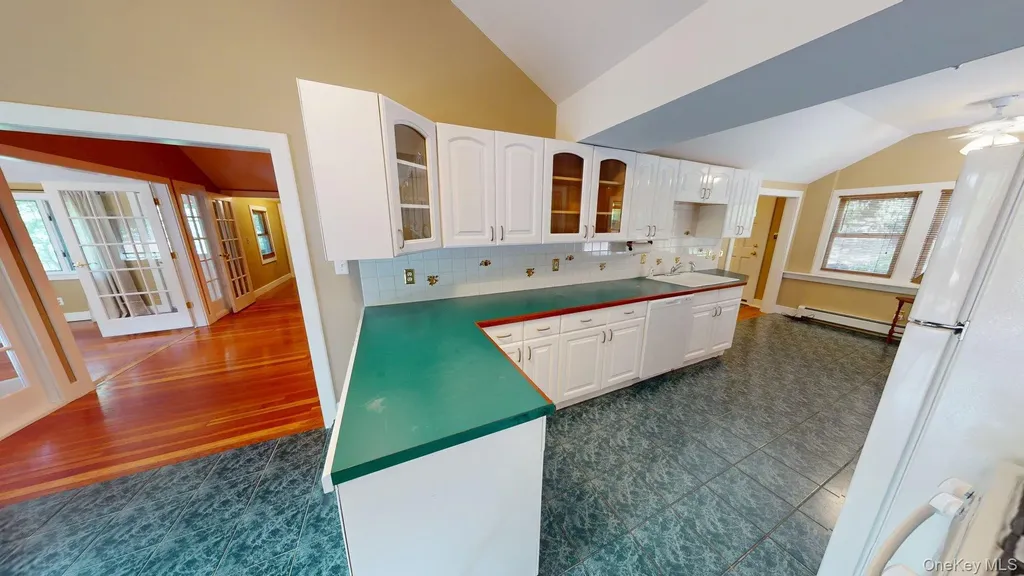 27 Maple Trail Wurtsboro NY 12790
