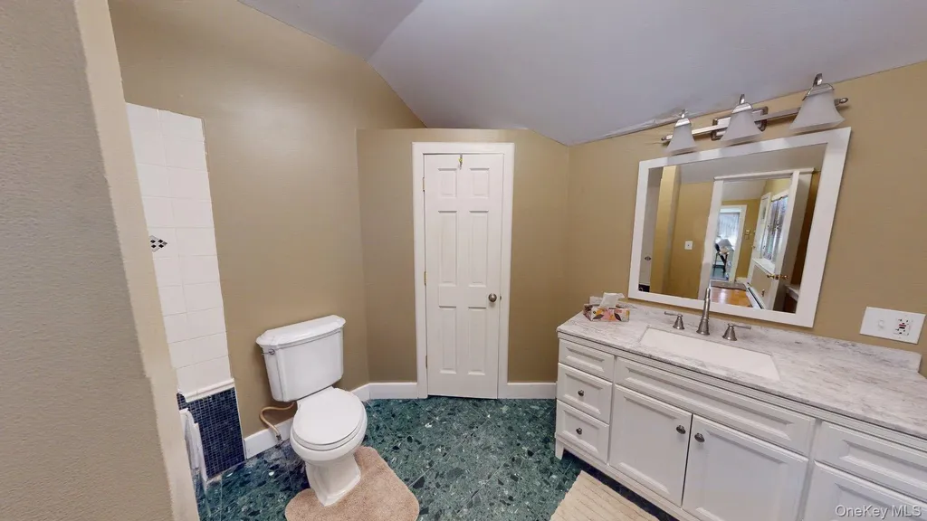 27 Maple Trail Wurtsboro NY 12790