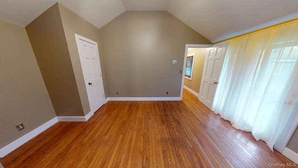 27 Maple Trail Wurtsboro NY 12790