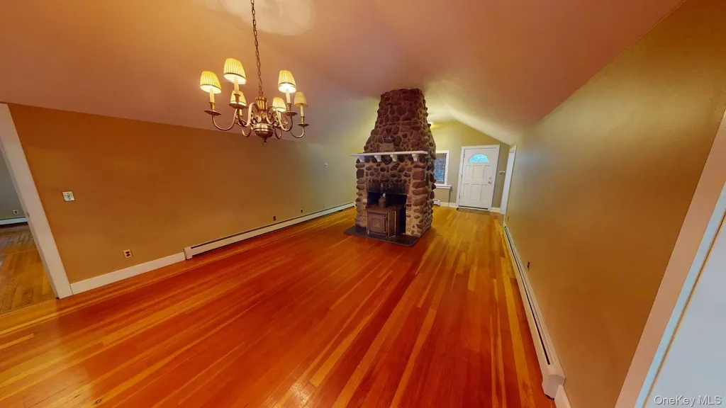 27 Maple Trail Wurtsboro NY 12790