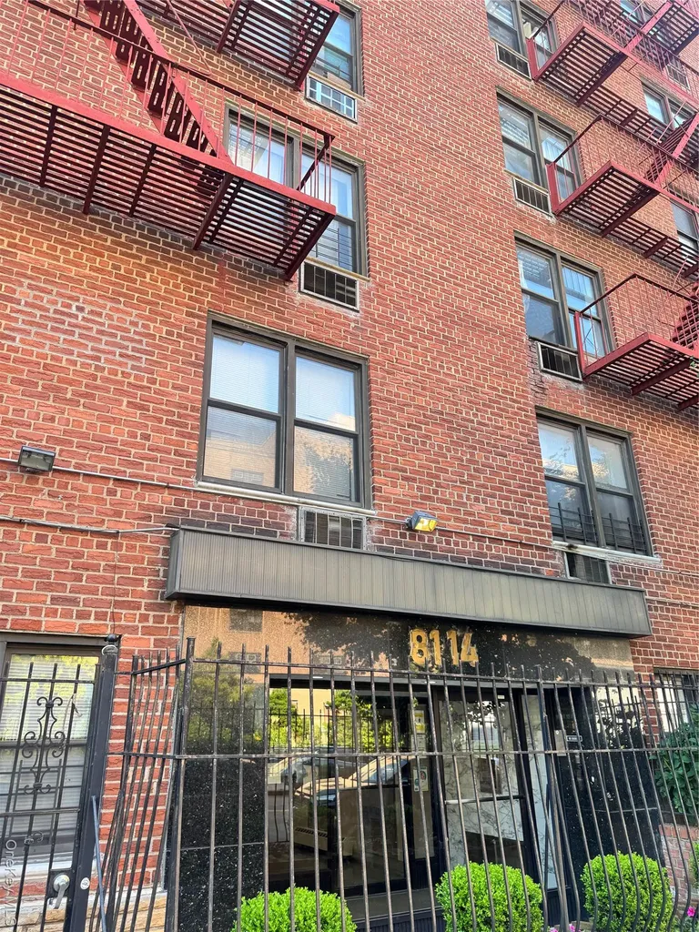 8114 Baxter Avenue Elmhurst NY 11373
