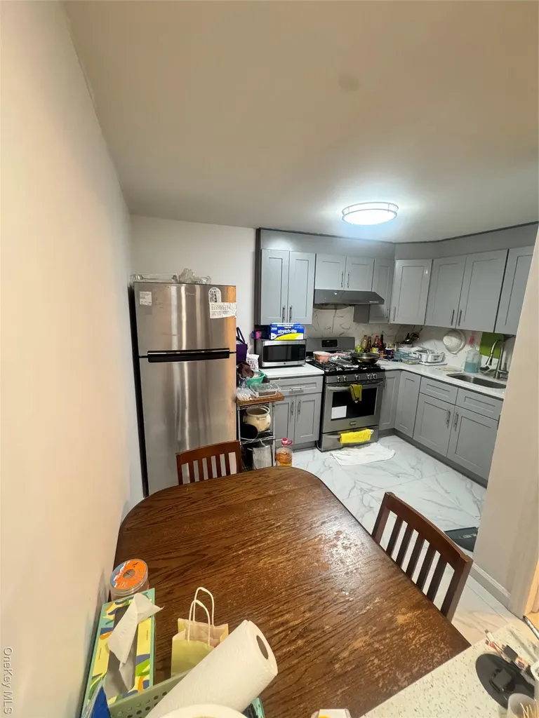 8114 Baxter Avenue Elmhurst NY 11373