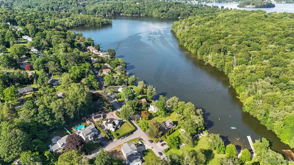 3 Park Lane Mahopac NY 10541