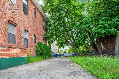 137-06 Bedell Street Springfield Gardens NY 11413