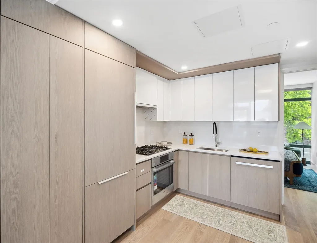 38-20 Parsons Boulevard Flushing NY 11354