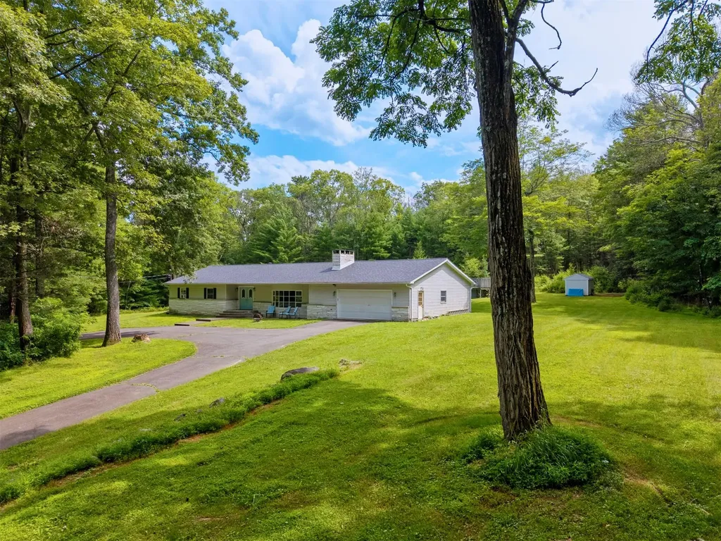 137 Bush Road Stone Ridge NY 12484
