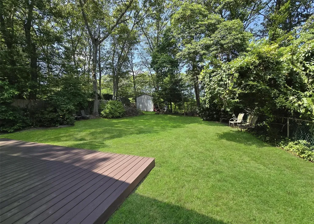 187 Carleton Drive E Shirley NY 11967