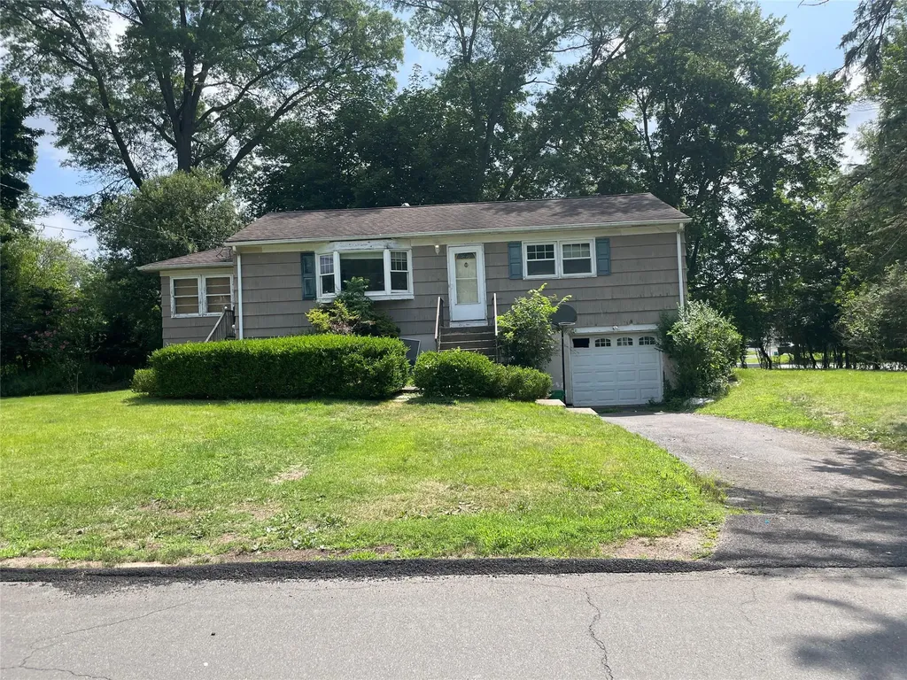 2 Sable Court West Nyack NY 10994