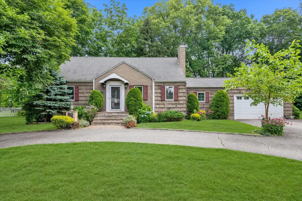 1 Willits Road Glen Cove NY 11542