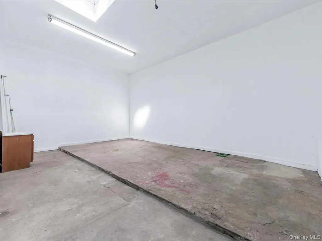 1601 Saint Johns Brooklyn NY 11233