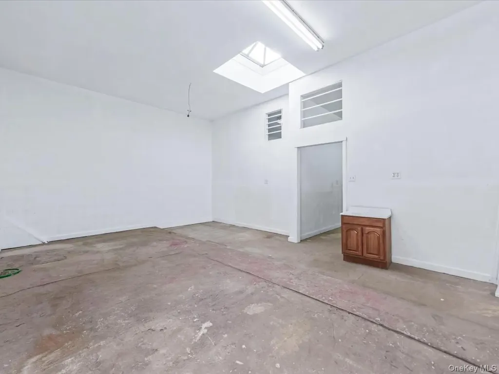 1601 Saint Johns Brooklyn NY 11233