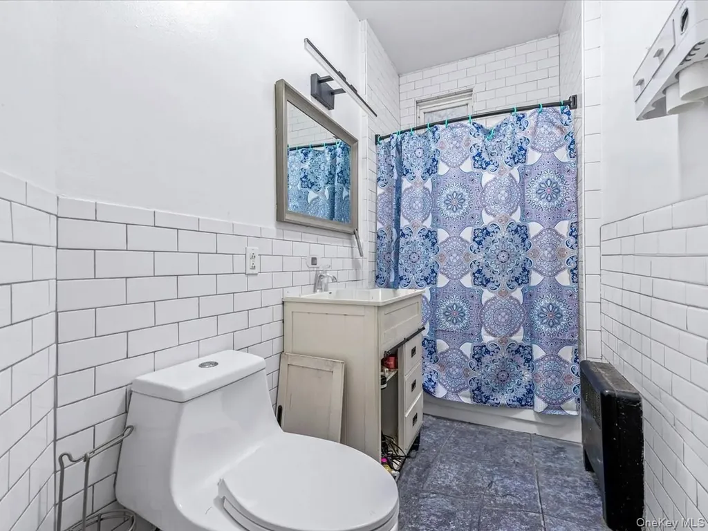 1601 Saint Johns Brooklyn NY 11233
