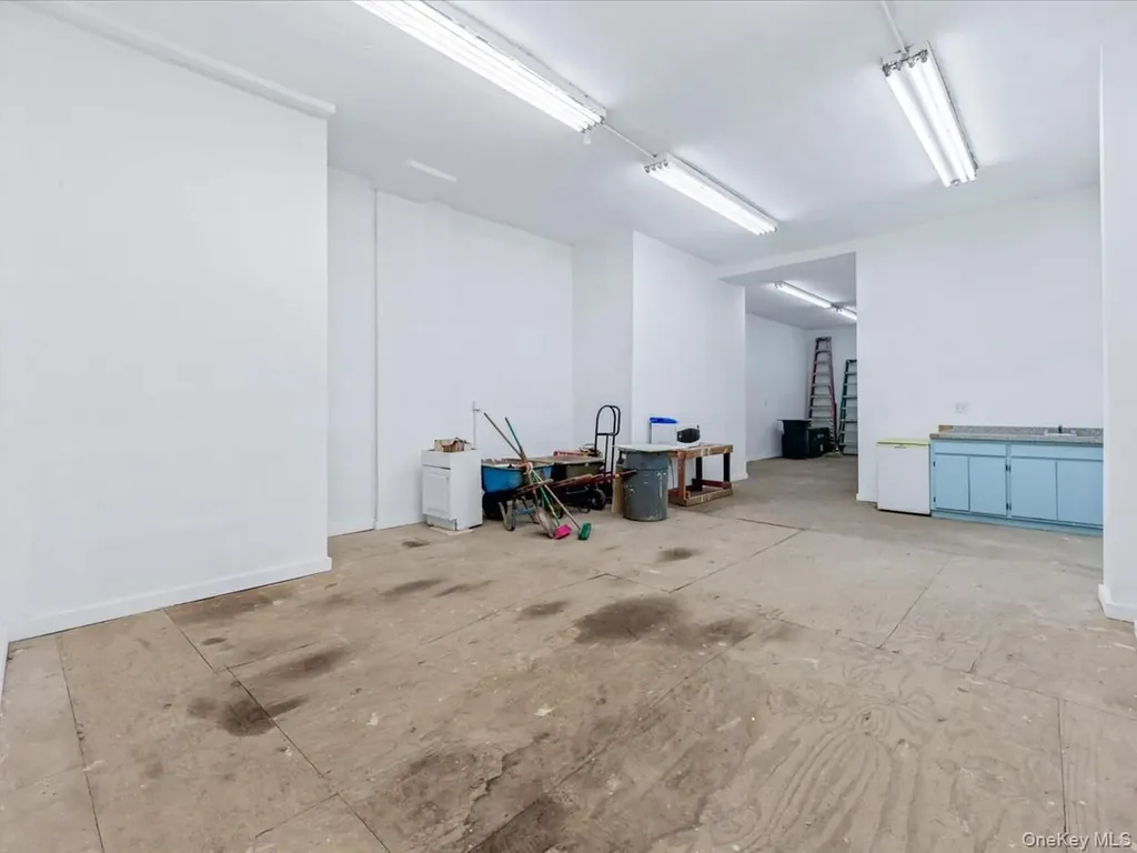1601 Saint Johns Brooklyn NY 11233
