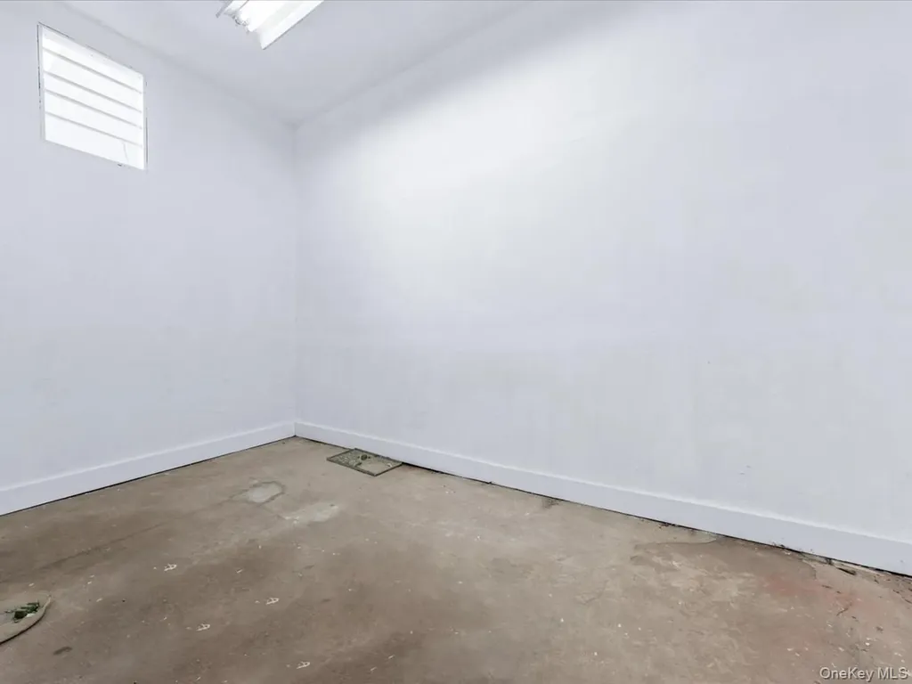 1601 Saint Johns Brooklyn NY 11233