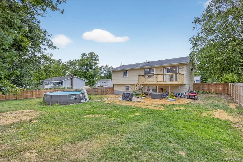 205 Oriole Drive Montgomery NY 12549
