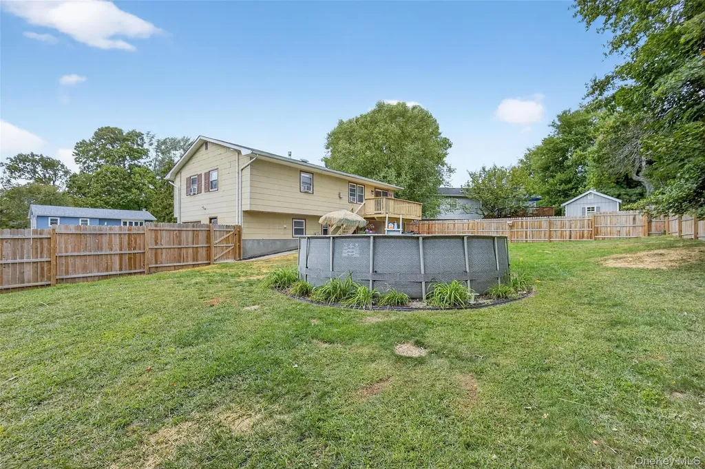 205 Oriole Drive Montgomery NY 12549
