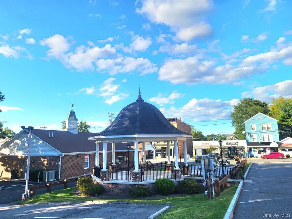 205 Oriole Drive Montgomery NY 12549