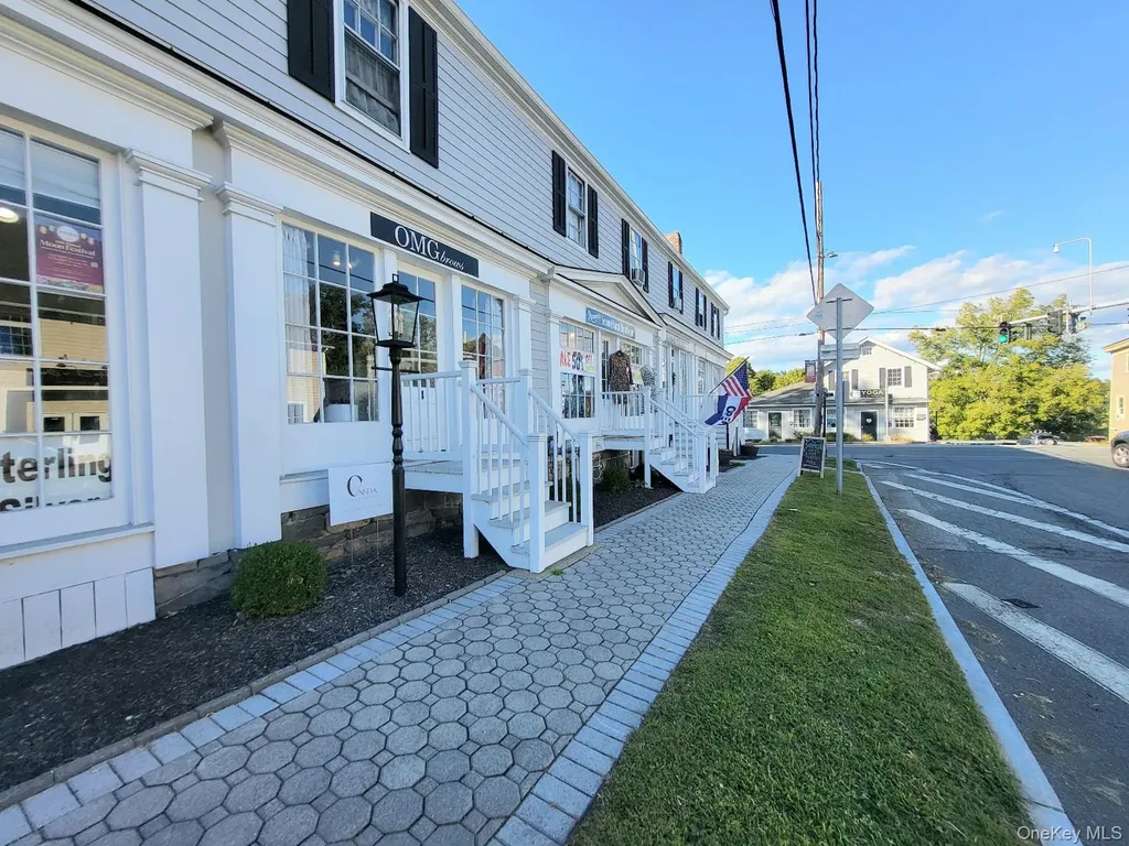 205 Oriole Drive Montgomery NY 12549