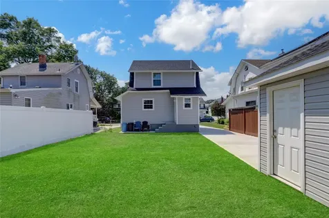 205 Howell Street Bellmore NY 11710