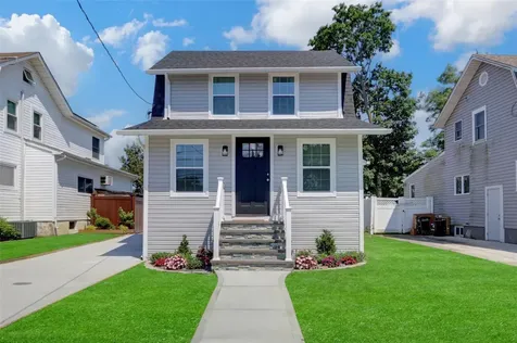 205 Howell Street Bellmore NY 11710