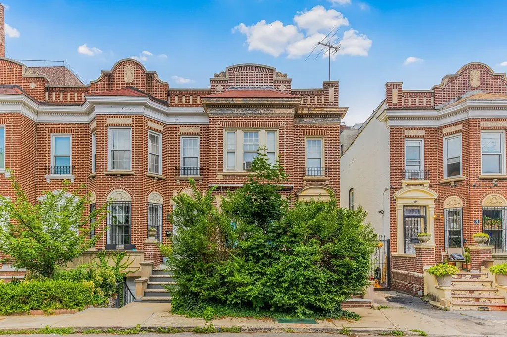 10 Martense Court Brooklyn NY 11226