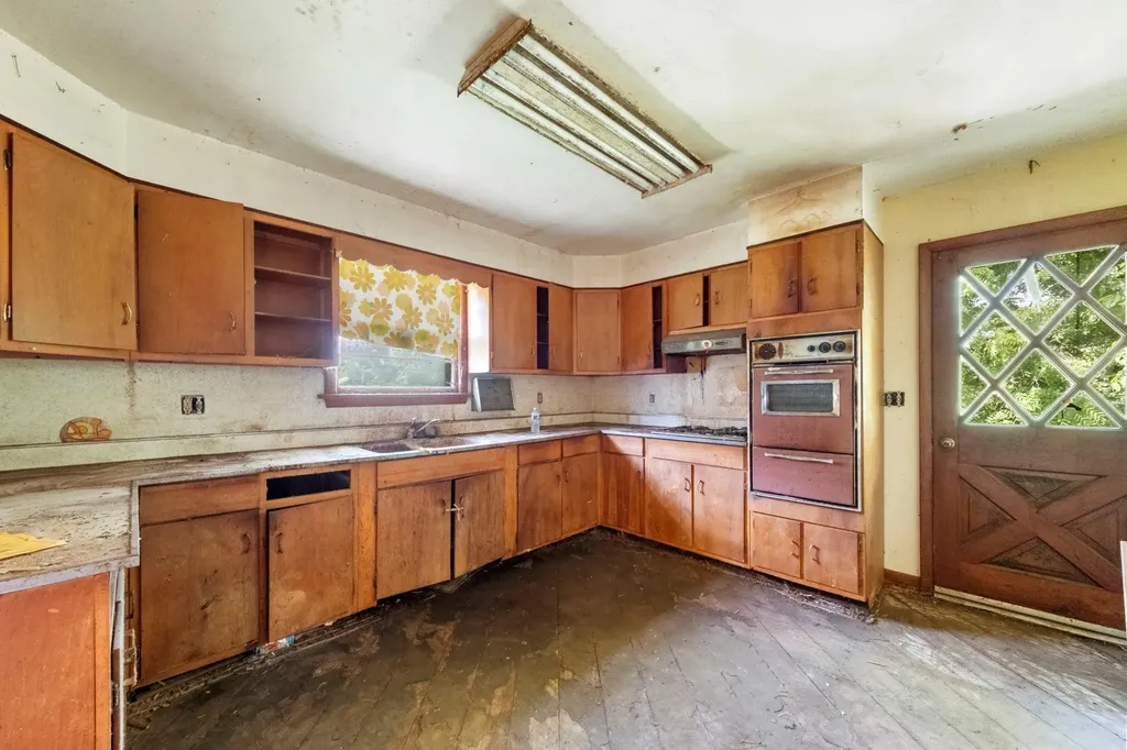 3 Summit Avenue Harriman NY 10926