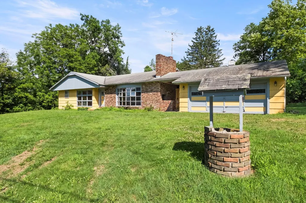 3 Summit Avenue Harriman NY 10926