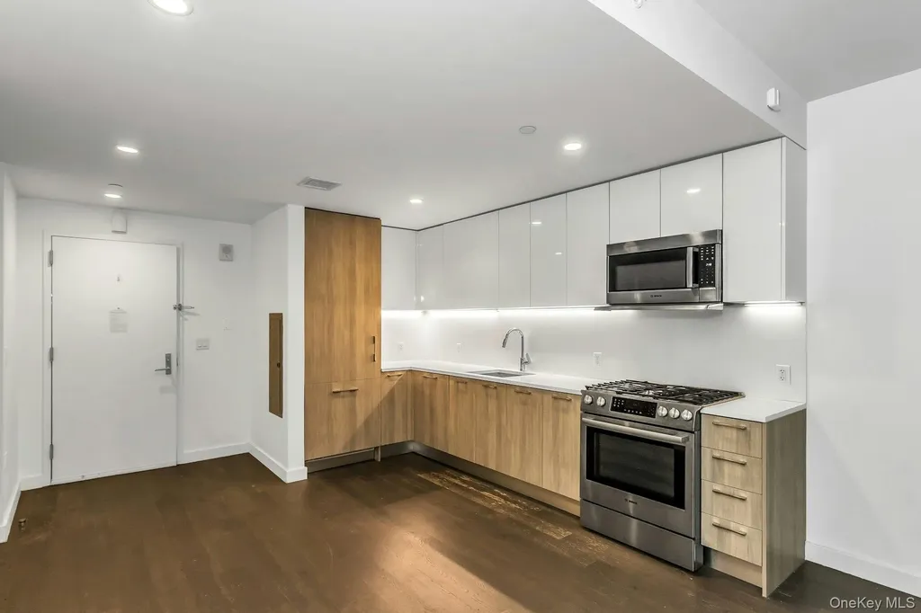 131-03 40th Road Flushing NY 11354