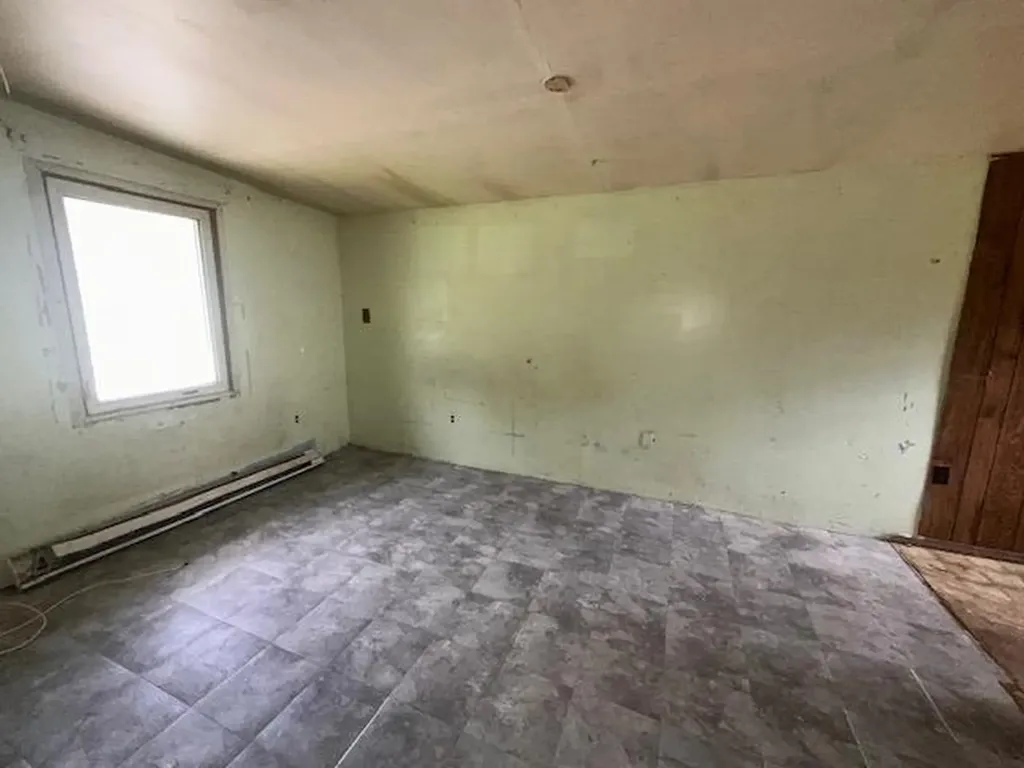 4 Morris Drive Hyde Park NY 12538