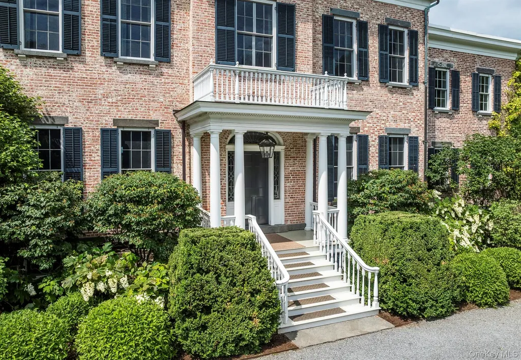 199 Eichybush Road Kinderhook NY 12106