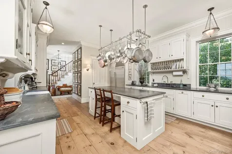 199 Eichybush Road Kinderhook NY 12106