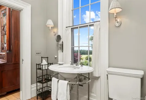 199 Eichybush Road Kinderhook NY 12106