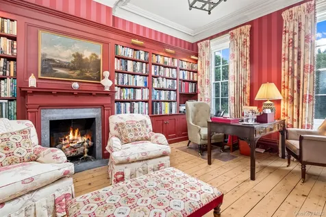 199 Eichybush Road Kinderhook NY 12106