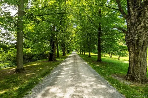 199 Eichybush Road Kinderhook NY 12106