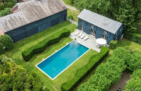 199 Eichybush Road Kinderhook NY 12106