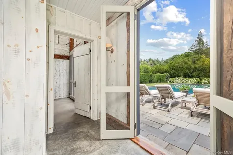 199 Eichybush Road Kinderhook NY 12106