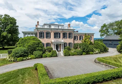 199 Eichybush Road Kinderhook NY 12106