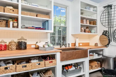 199 Eichybush Road Kinderhook NY 12106