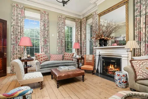 199 Eichybush Road Kinderhook NY 12106