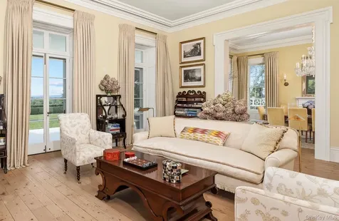 199 Eichybush Road Kinderhook NY 12106