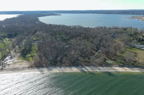 145 Centre Island Road Centre Island NY 11771
