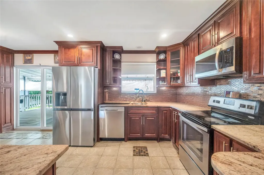 34 Harlem Avenue Medford NY 11763