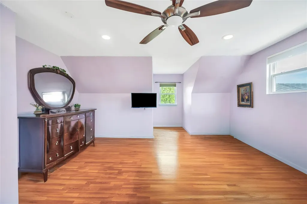 34 Harlem Avenue Medford NY 11763