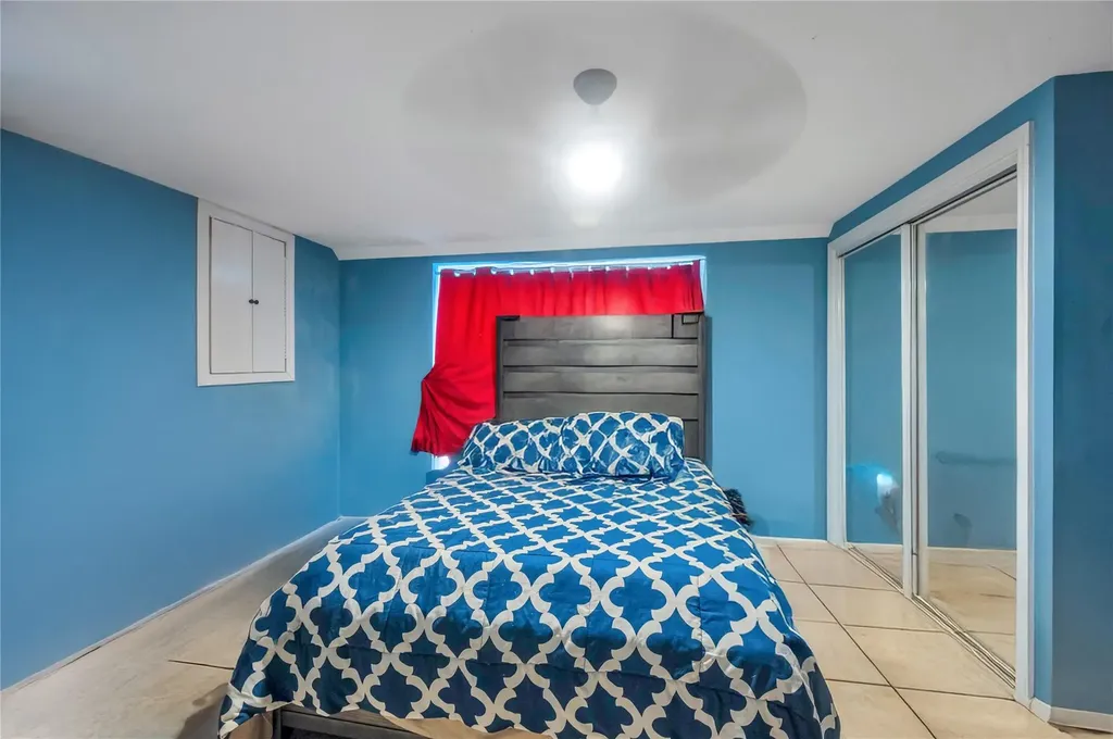 34 Harlem Avenue Medford NY 11763