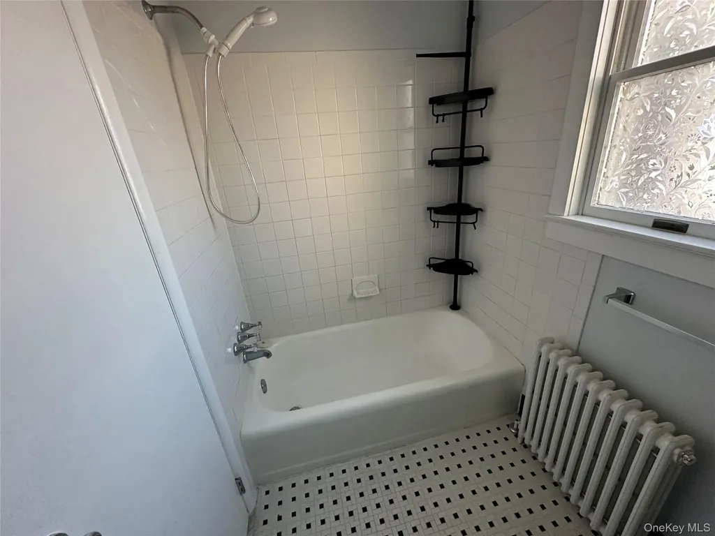 70 Broadway Greenlawn NY 11740