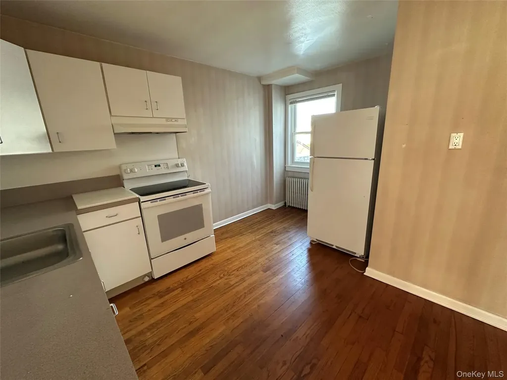 70 Broadway Greenlawn NY 11740