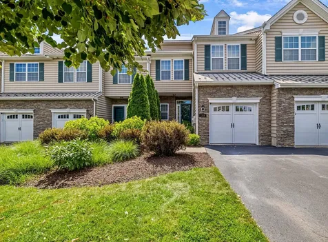 1318 Glastonbury Lane Fishkill NY 12524