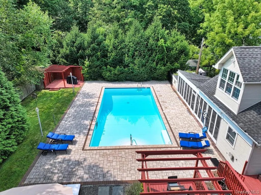 9 Roselawn Road Highland Mills NY 10930