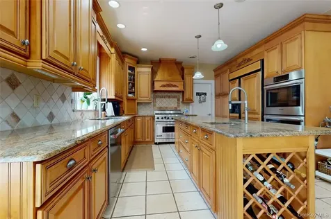 9 Roselawn Road Highland Mills NY 10930