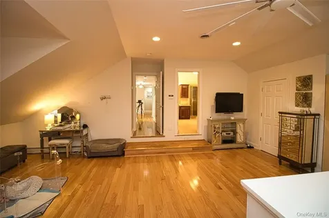 9 Roselawn Road Highland Mills NY 10930